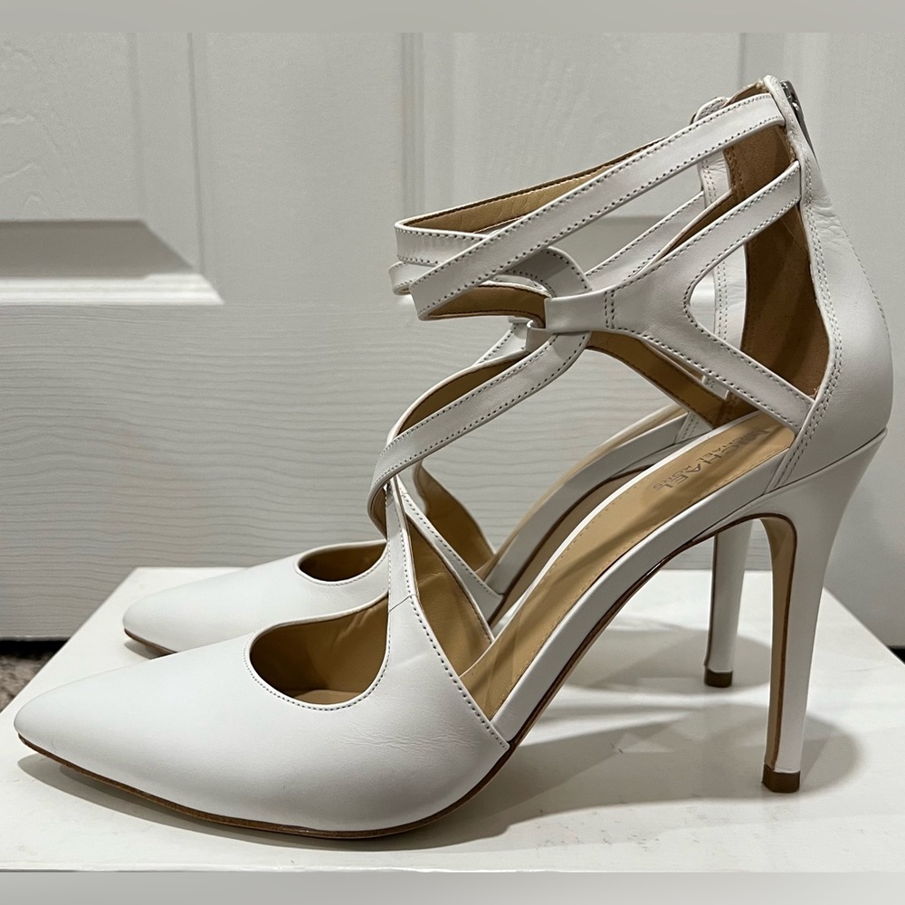 Michael Kors Elegant White Strappy Heels - Picture 8 of 10